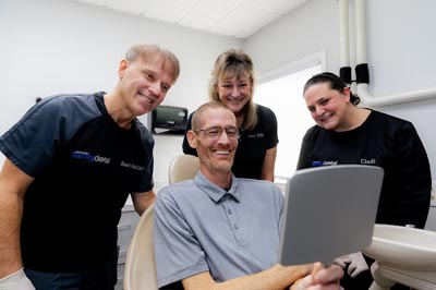 Dr. Soffer with staff and patient in Clementon, NJ